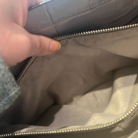 GREY ALLIGATOR INSPIRED MICHEAL KORS HANDBAG!!! - Picture 7 of 7